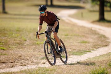 E-Bike Gravel / Rennrad